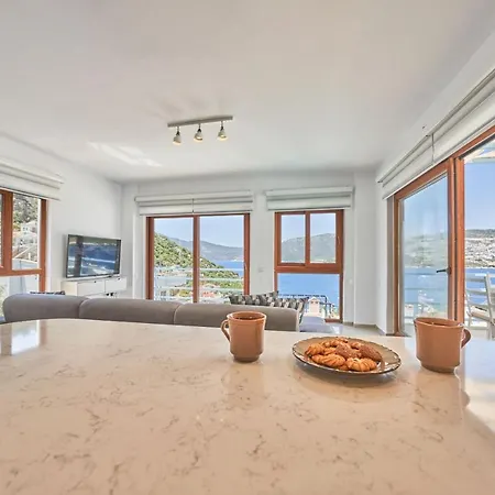 Elmas Villa